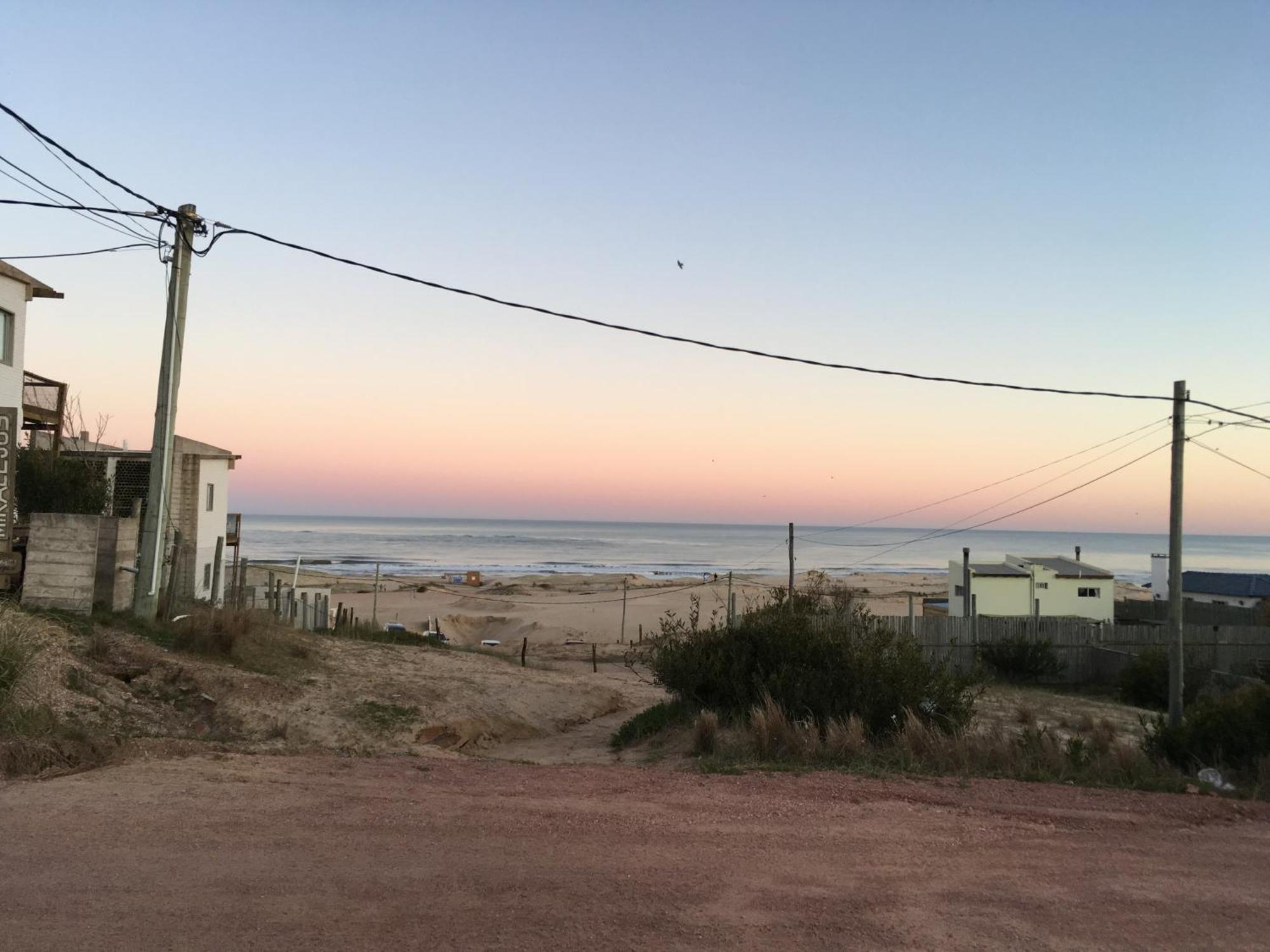Hostel Vente al Diablo Punta del Diablo Exterior foto